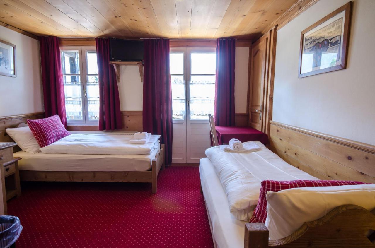 Family B&B Le Vieux Chalet シャトー・デー エクステリア 写真