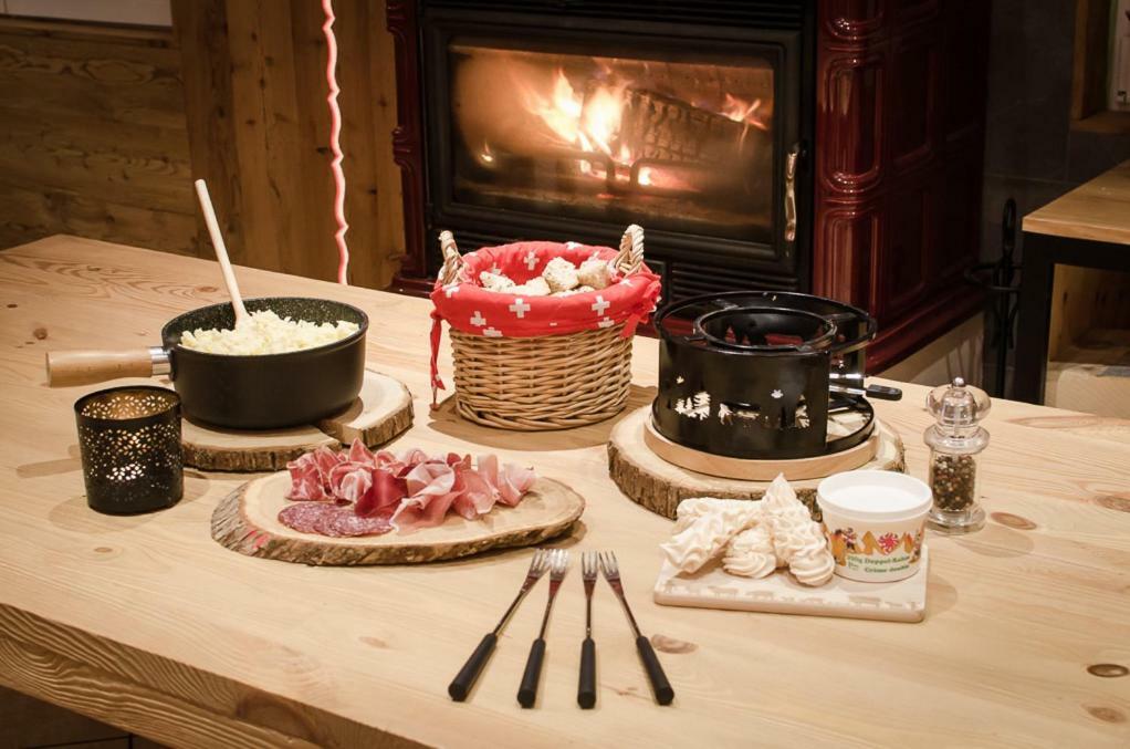 Family B&B Le Vieux Chalet シャトー・デー エクステリア 写真